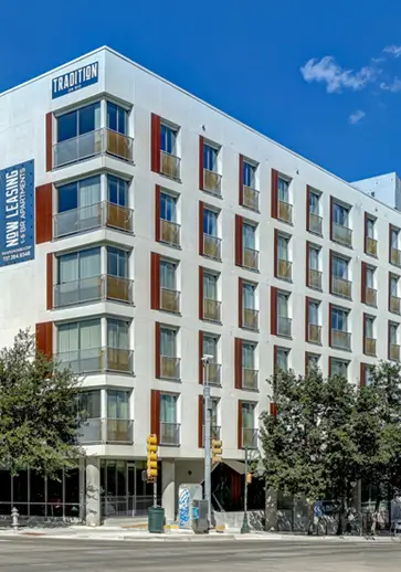 Tradition on Rio building exterior